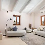 Amazing In With Sauna Vakantiehuis Pula